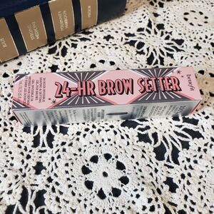 NEW Benefit Cosmetics 24-HR Brow Setter Clear Eyebrow Gel